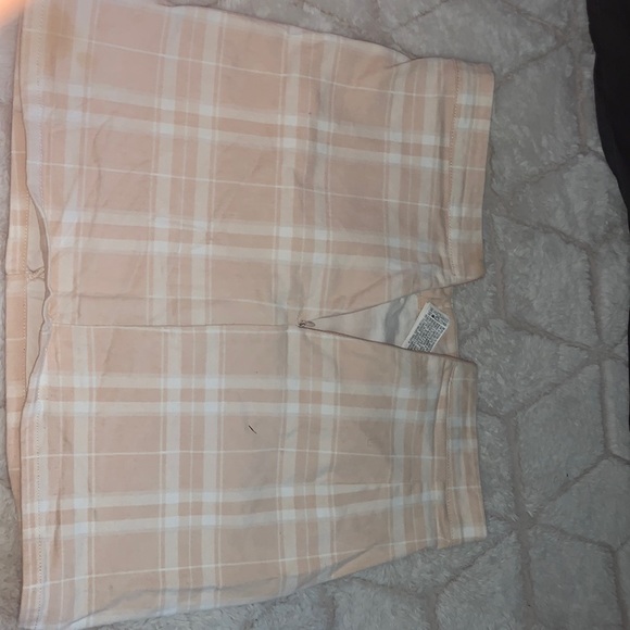 Pink Plaid Skirt - Picture 2 of 2